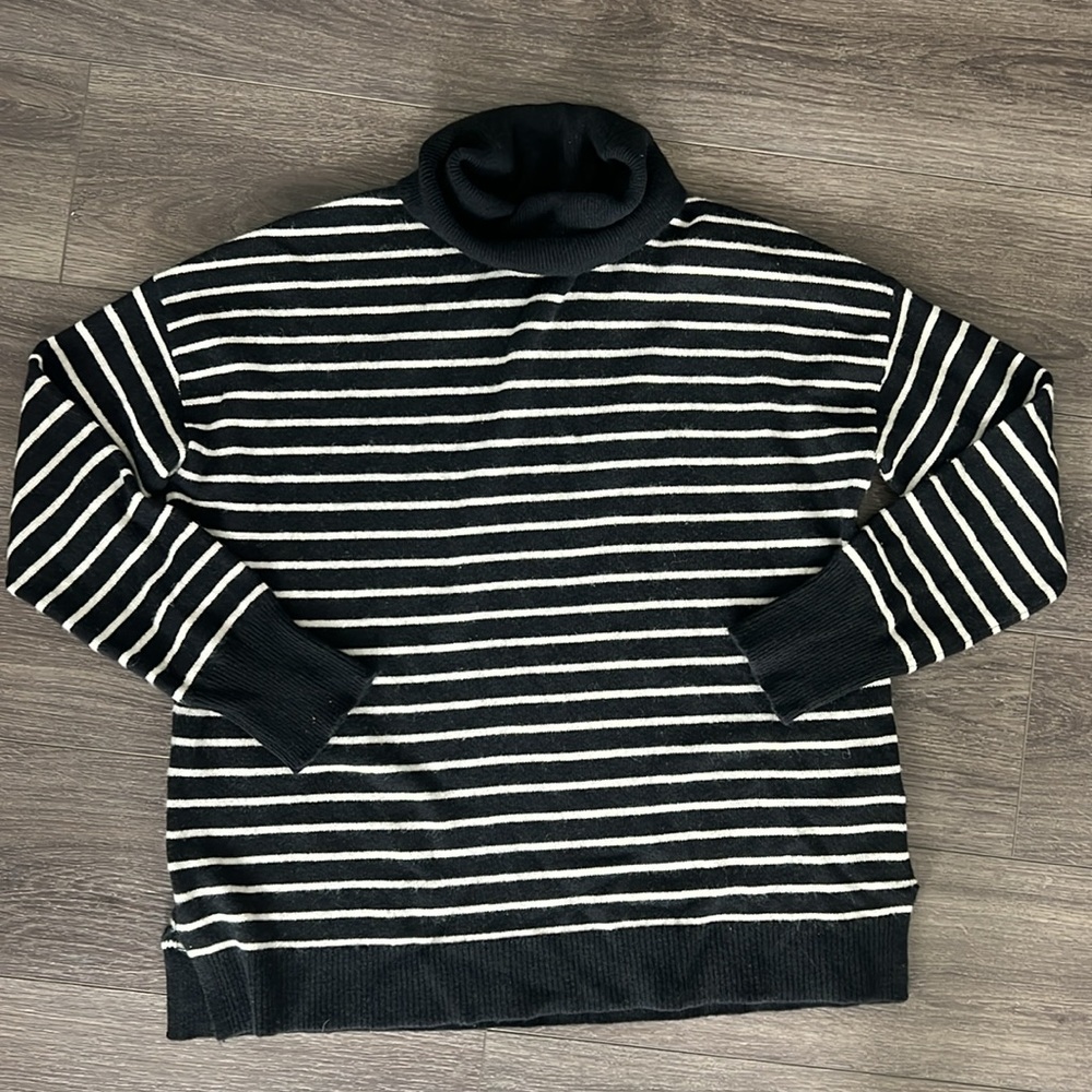NORDSTROM BOXY CUT CASHMERE BLACK WHITE TURTLE NECK SWEATER XL